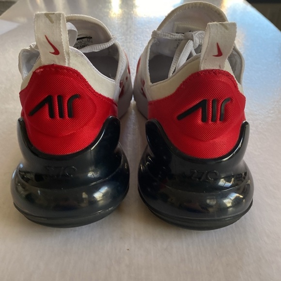 NIKE AIR MAX 270 White Anthracite University Red CJ0550-100 Sneakers Men’s 9 - Picture 6 of 8